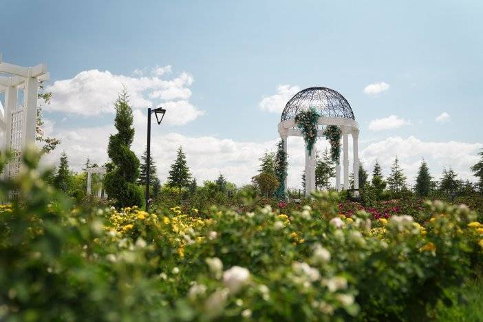 Konya Karatay Gül Bahçesi 2025 sezonunu açtı! Nerede, nasıl gidilir, ne zaman açık, ücretli mi? 4